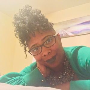 Meet your Posher, Lashena